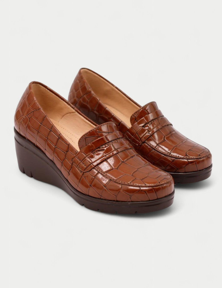 Mocasín Flor 01 con plataforma wedge Manet, vista frontal