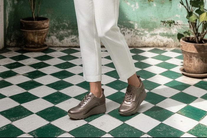 Tenis de Piel confort con plataforma manet