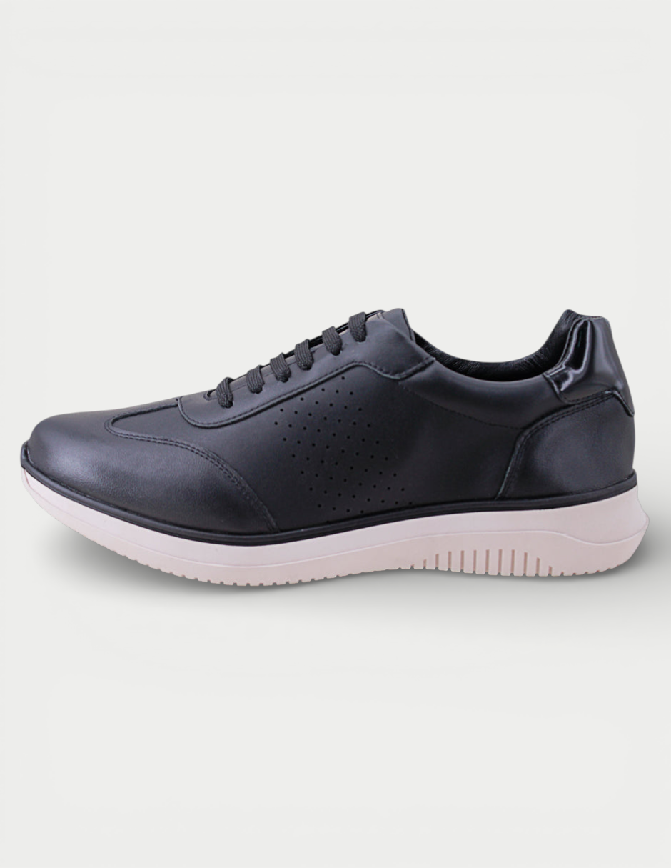 Manet Midas 01 black genuine leather men's sneakers with perforated details and a light beige sole.